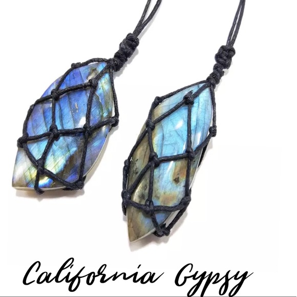 Natural Labradorite stone pendant necklace - Picture 3 of 3